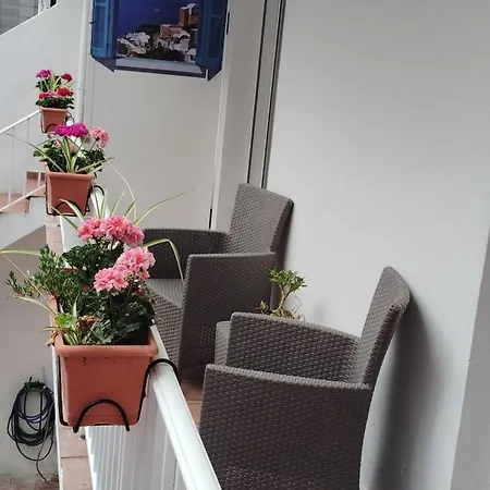 Apartamento Nova De Abaixo 3 *